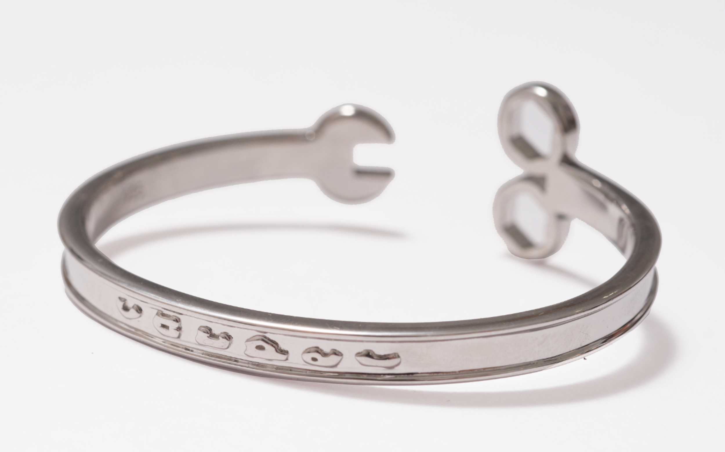 D-Tool Bangle Bracelet — Carpet Company